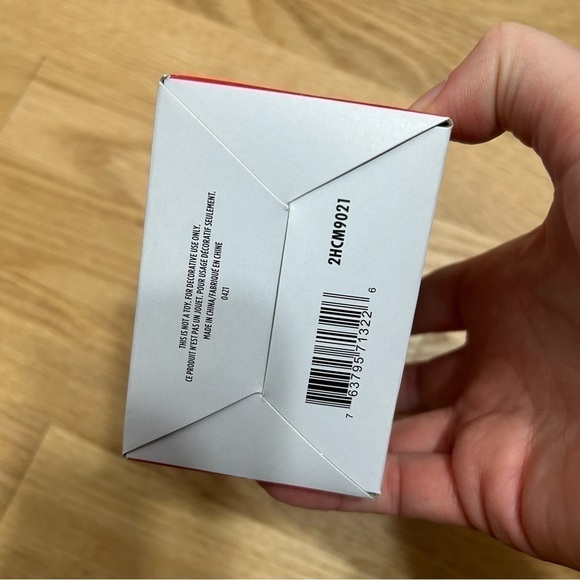 Hallmark Frozen Anna Ornament Christmas NEW Holiday - Picture 4 of 5